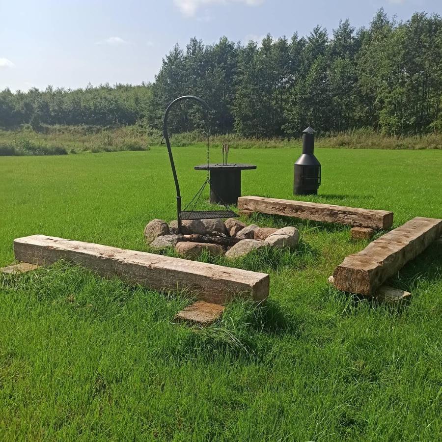 Miedzy Olchami Domek Nad Jeziorem. Noclegi Caloroczne. Cisza, Spokoj. Barczewo Kültér fotó